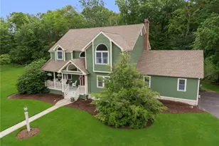 35 Great Rd, Barrington, RI 02806 - Photo 2