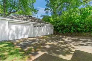 129 Lefrancois Blvd, Woonsocket, RI 02895 - Photo 4