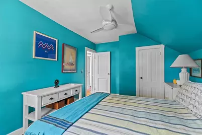 46 Hammond Street, Newport, RI 02840 - Photo 18