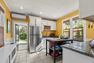 46 Hammond St, Newport, RI 02840 - Photo 10
