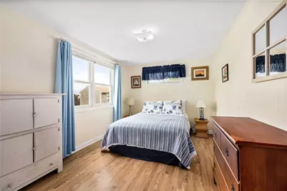 20 Saltaire Avenue, Narragansett, RI 02882 - Photo 22