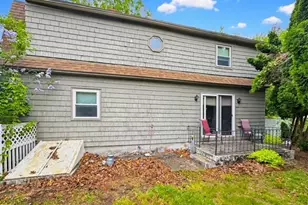 628 Robinson St, Woonsocket, RI 02895 - Photo 38