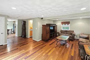 628 Robinson St, Woonsocket, RI 02895 - Photo 22