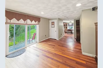 628 Robinson Street, Woonsocket, RI 02895 - Photo 24
