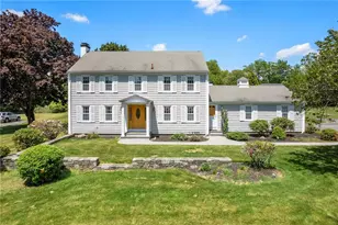 41 Kirby Ave, Warwick, RI 02889 - Photo 2