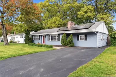 43 New Britain Drive, Warwick, RI 02889 - Photo 2