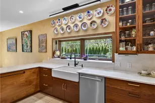 325 Post Rd, Westerly, RI 02891 - Photo 16
