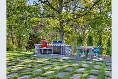 325 Post Road, Westerly, RI 02891 - Photo 44