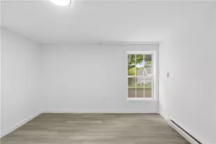 131 Woodland Ave, Cranston, RI 02920 - Photo 32