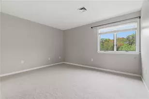 50 Abbott Run Valley Rd, Cumberland, RI 02864 - Photo 20