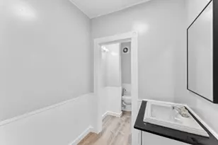 112 Pomona Ave, Providence, RI 02908 - Photo 16