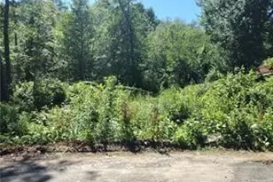 0 Narragansett Rd, Cumberland, RI 02864 - Photo 1