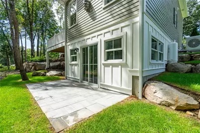520 Greenbush Road, Warwick, RI 02818 - Photo 10