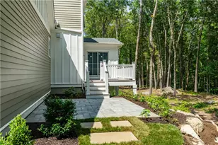 520 Greenbush Rd, Warwick, RI 02818 - Photo 10