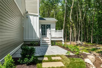 520 Greenbush Road, Warwick, RI 02818 - Photo 6
