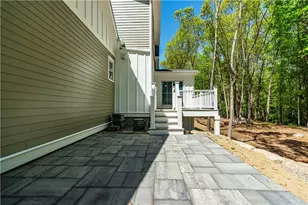 520 Greenbush Rd, Warwick, RI 02818 - Photo 10