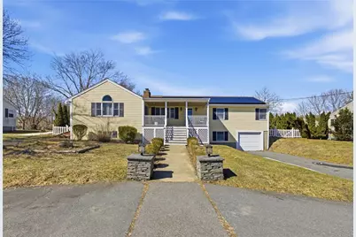 52 Viking Drive, Portsmouth, RI 02871 - Photo 2