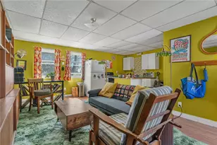 19 Hardwick St, Cumberland, RI 02864 - Photo 24