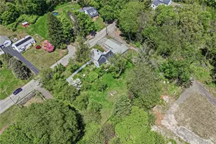 19 Hardwick St, Cumberland, RI 02864 - Photo 38