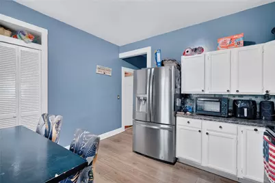 68 Whitmarsh Street, Providence, RI 02907 - Photo 34