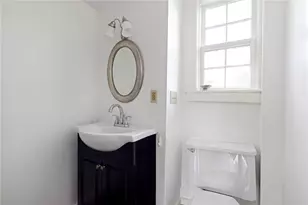 6 Baldwin Rd, Middletown, RI 02842 - Photo 22
