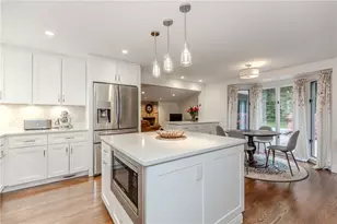 7 White Birch Rd, Cranston, RI 02920 - Photo 10