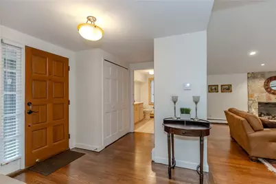 7 White Birch Road, Cranston, RI 02920 - Photo 4