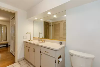7 White Birch Road, Cranston, RI 02920 - Photo 6