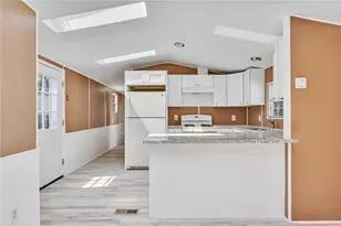 18 Catalpa Ct, Charlestown, RI 02813 - Photo 6