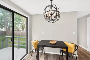 859 Church Ave, Warwick, RI 02889 - Photo 8