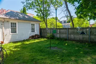 190 Lexington Ave, Providence, RI 02907 - Photo 46