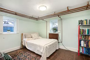23 S Angell St, Providence, RI 02906 - Photo 16