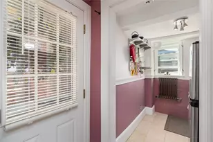 23 S Angell St, Providence, RI 02906 - Photo 4
