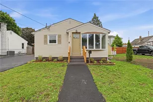 50 Prentice Ave, Pawtucket, RI 02860 - Photo 1