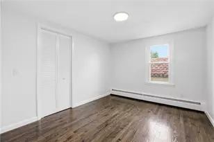50 Prentice Ave, Pawtucket, RI 02860 - Photo 14