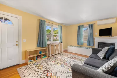 106 Martin Street, Pawtucket, RI 02861 - Photo 4