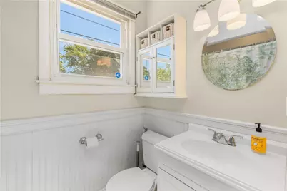 106 Martin Street, Pawtucket, RI 02861 - Photo 20