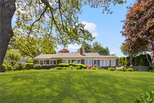 29 Riverside Dr, Barrington, RI 02806 - Photo 6