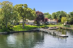 29 Riverside Dr, Barrington, RI 02806 - Photo 4