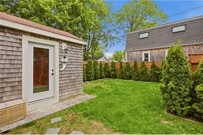 51 Callender Avenue, Newport, RI 02840 - Photo 30