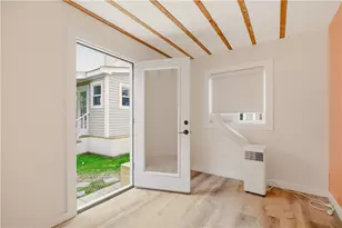 51 Callender Ave, Newport, RI 02840 - Photo 32