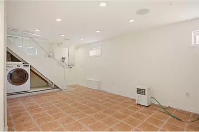 51 Callender Avenue, Newport, RI 02840 - Photo 28