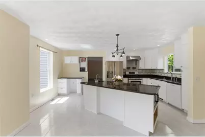 57 Hunters Crossing Drive, Coventry, RI 02816 - Photo 4