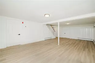 25 Pensaukee Ave, North Providence, RI 02911 - Photo 28