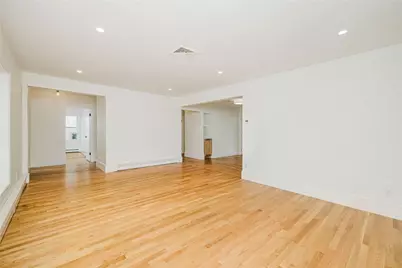 25 Pensaukee Avenue, North Providence, RI 02911 - Photo 12