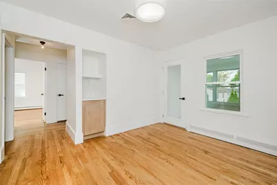 25 Pensaukee Avenue, North Providence, RI 02911 - Photo 16