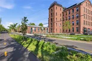 532 Kinsley Ave, Providence, RI 02909 - Photo 40