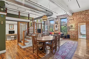 532 Kinsley Ave, Providence, RI 02909 - Photo 2