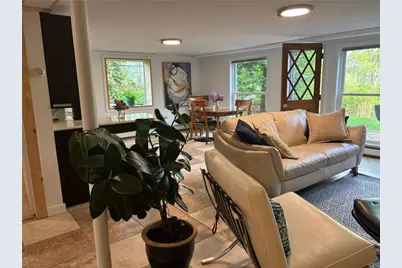 000 Oakwoods Drive, South Kingstown, RI 02879 - Photo 4