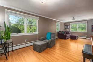 33 Wilbur Rd, Lincoln, RI 02865 - Photo 14